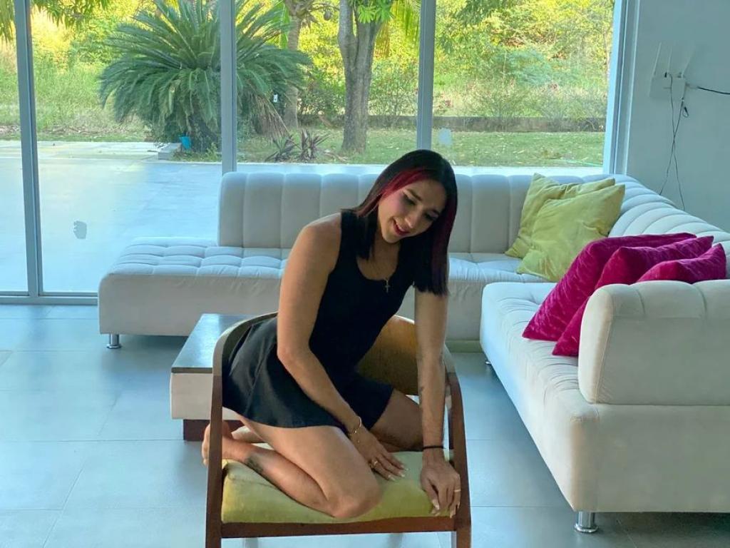 Webcam bigcockzakura1